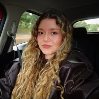 Foto pública de Instagram: Thiare Yañez