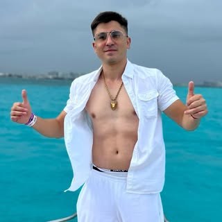 Foto pública de Instagram: Diegodynne🍀