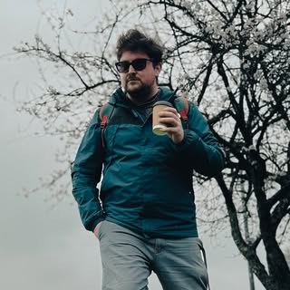 Foto pública de Instagram: Javier Rivas 🌟