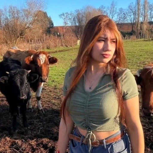 Foto pública de Instagram: Yulissa R Minchiqueo🦂
